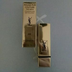 Yves Saint Laurent 💄 Lipstick 💋 NWB
